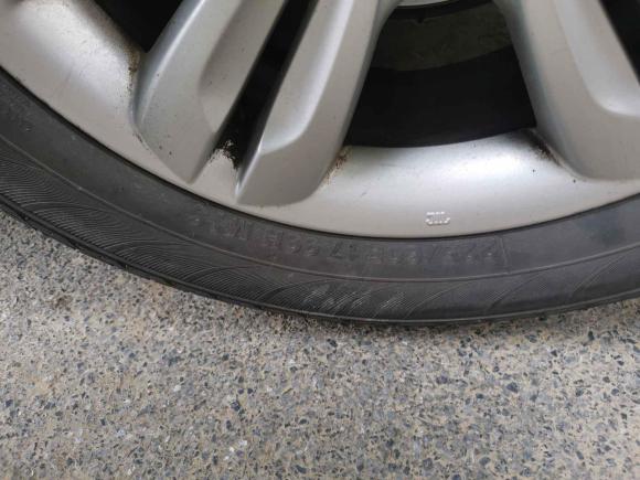 [湖州·浙E] 二手现代北京现代ix352010款 2.0L 自动两驱精英版GLS