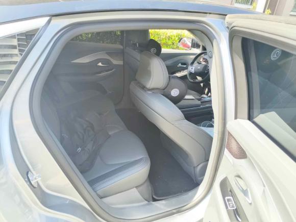 [上海·沪A] 二手ARCFOX极狐极狐 阿尔法S(ARCFOX αS)2022款 525S 160kW