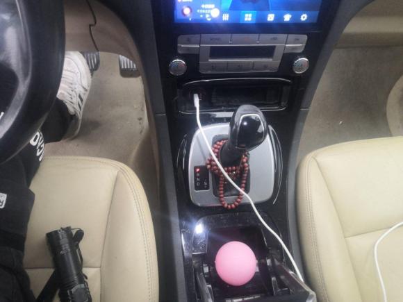 [苏州·沪C] 二手福特麦柯斯2008款 2.3L 7座豪华型