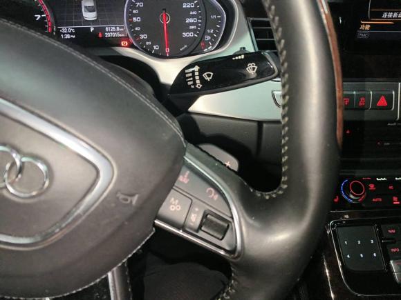 [上海·沪M] 二手奥迪奥迪A82012款 A8L 50 TFSI quattro尊贵型