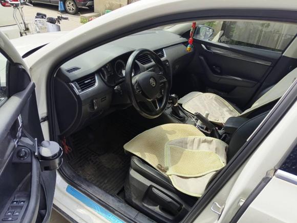 [济南·鲁A] 二手斯柯达明锐2018款 旅行车 TSI230 DSG豪华版