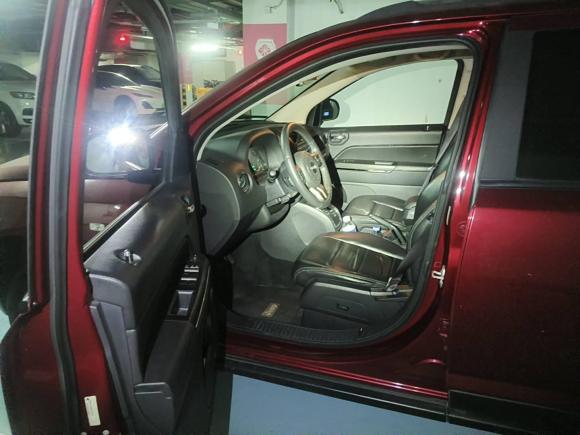 [上海·苏M] 二手Jeep指南者2013款 2.0L 两驱豪华版