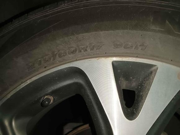 [苏州·苏E] 二手起亚KX3傲跑2015款 1.6L 自动两驱DLX