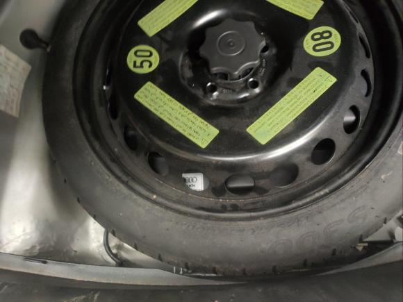 [上海·沪L] 二手奥迪奥迪A4L2011款 2.0 TFSI 舒适型