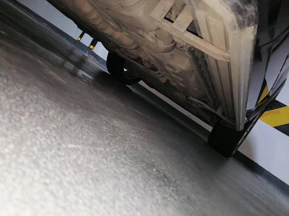 [成都·川A] 二手Jeep大切诺基2014款 3.6L 旗舰尊悦版