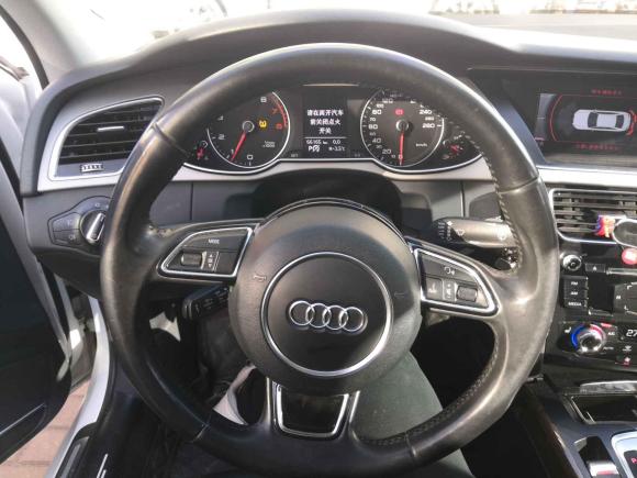 [青岛·鲁B] 二手奥迪奥迪A4L2015款 35 TFSI 自动舒适型