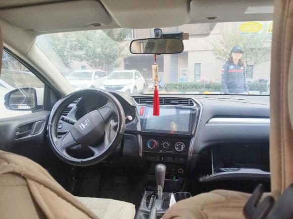 [青岛·鲁B] 二手本田哥瑞2016款 1.5L CVT经典版