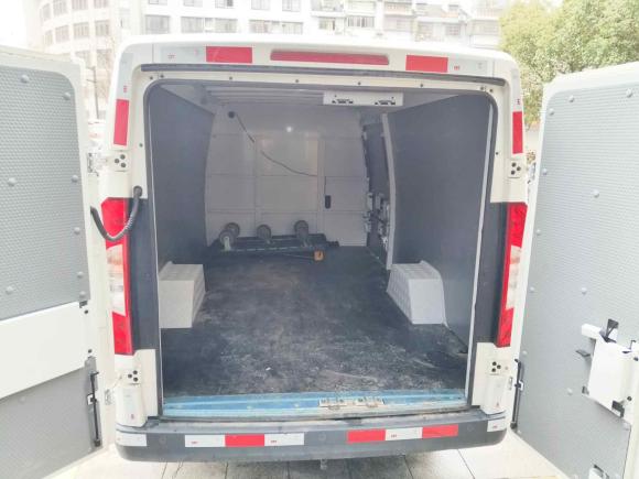 [湖州·苏E] 二手福田智蓝精灵E72023款 纯电动厢式运输车 平顶2座 亿纬锂能46.36kWh