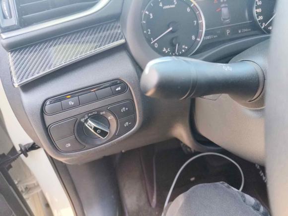 [义乌·浙G] 二手英菲尼迪英菲尼迪QX502022款 2.0T 两驱时尚版