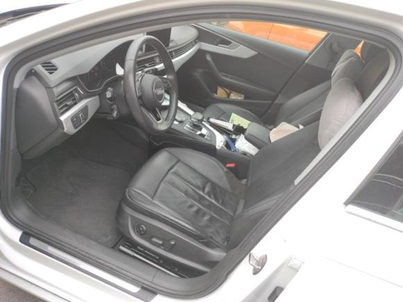 [上海·沪F] 二手奥迪奥迪A4L2017款 Plus 40 TFSI 时尚型