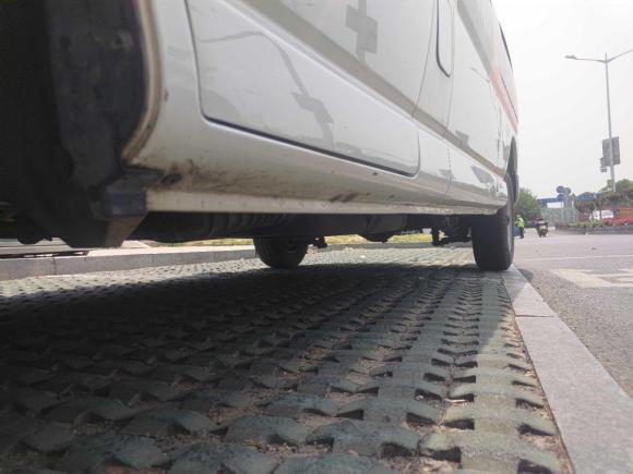 [南京·苏L] 二手金杯金杯海狮王2021款 2.0L城运王系列捷运型标准顶6座1TZS