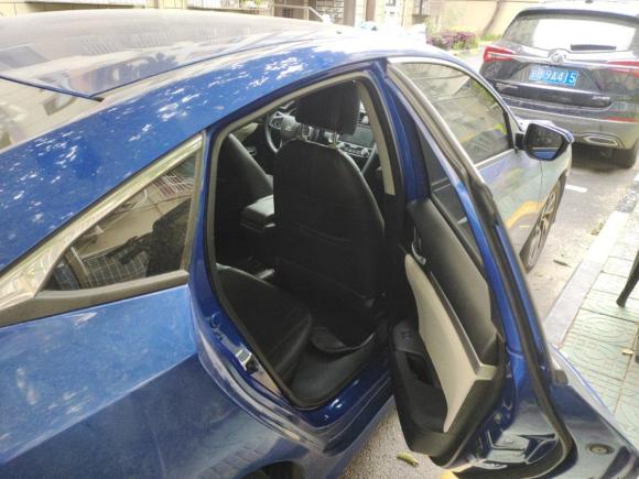 [上海·苏A] 二手本田思域2016款 220TURBO CVT豪华版