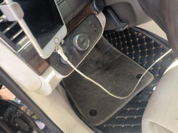 [上海·沪A] 二手荣威荣威e9502017款 50T 混动互联行政版