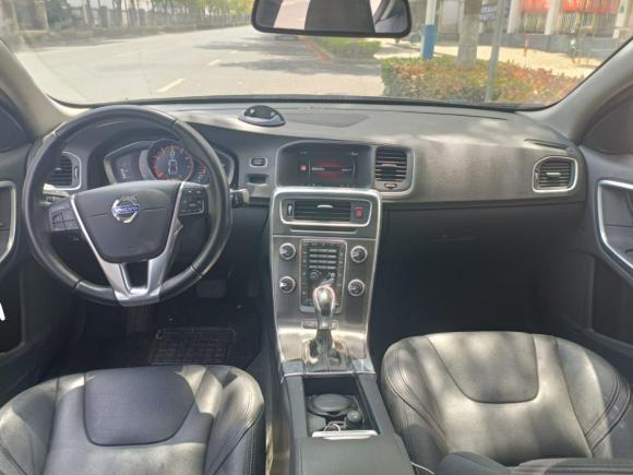 [上海·沪G] 二手沃尔沃沃尔沃S60新能源2015款 S60L E驱混动 T6智驭版