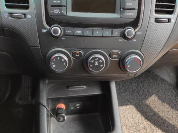 [上海·沪C] 二手起亚起亚K32016款 1.6L 手动GLS