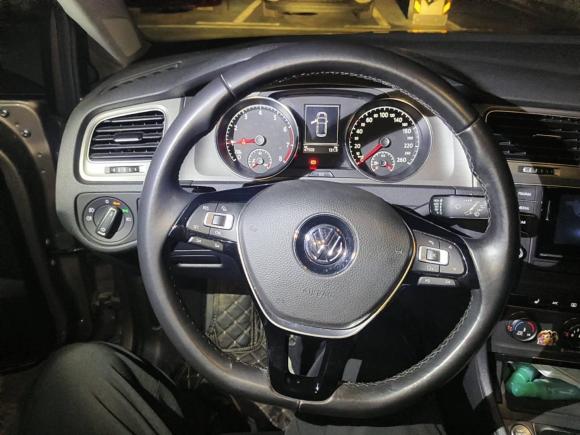 [武汉·鄂A] 二手大众高尔夫2016款 230TSI 自动豪华型