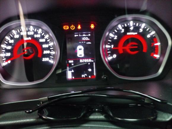 [南昌·赣A] 二手东南东南DX32018款 1.5L 手动尊贵型