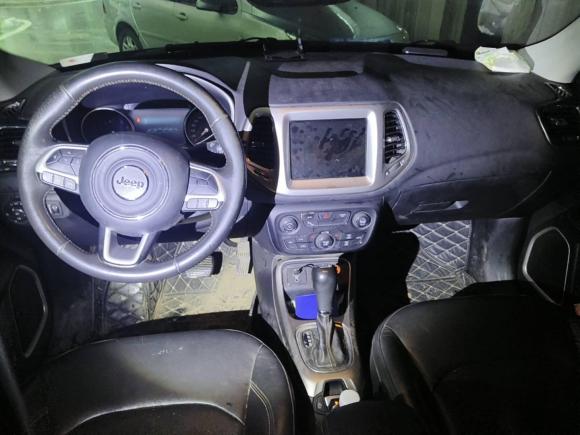 [武汉·鄂A] 二手Jeep指南者2017款 200T 自动家享版