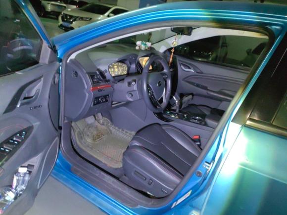 [上海·沪G] 二手比亚迪秦新能源2014款 1.5T 酷黑骑士旗舰型