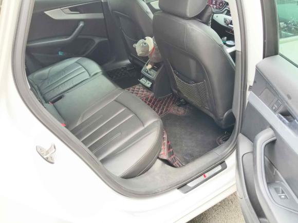 [南京·苏A] 二手奥迪奥迪A4L2019款 40 TFSI 时尚型 国VI