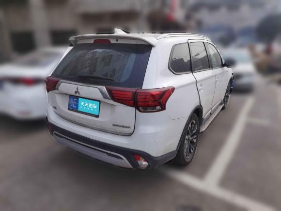 [义乌·浙E] 二手三菱欧蓝德2019款 2.0L 两驱畅享版 5座 国V