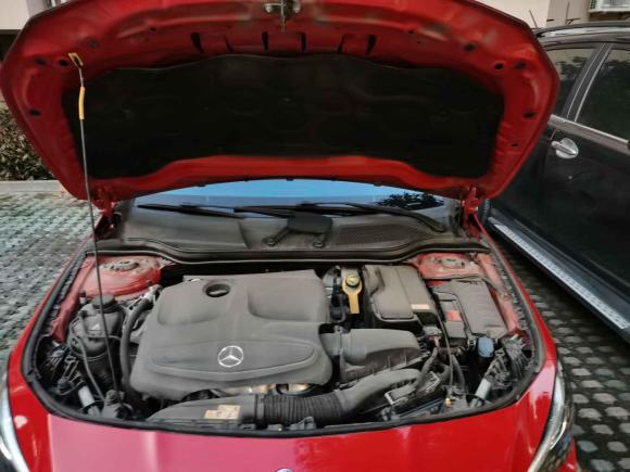 [苏州·苏E] 二手奔驰奔驰CLA2016款 改款 CLA 200 时尚型