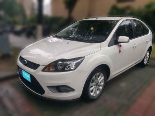 福特福克斯2013款 两厢经典 1.8L 自动基本型