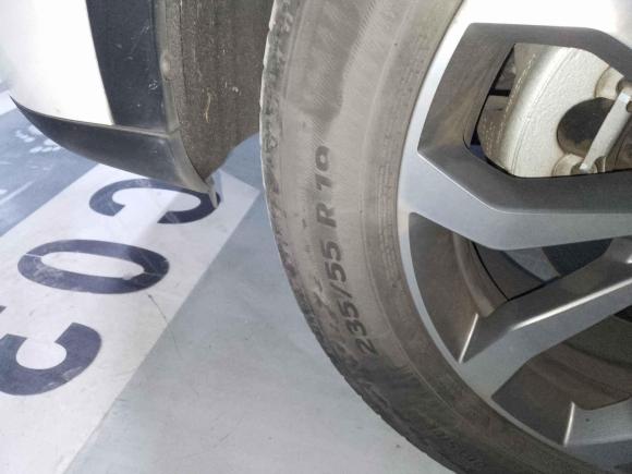 [无锡·苏B] 二手魏牌魏牌 VV62018款 2.0T 四驱旗舰型 国V