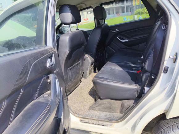 [广州·云J] 二手江铃驭胜S3502016款 2.0T 自动四驱汽油豪华版5座