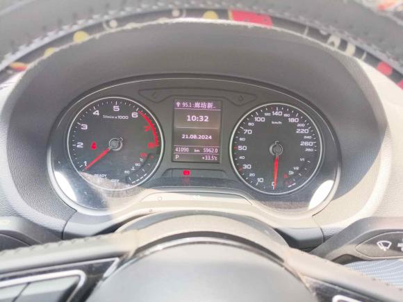 [南昌·赣F] 二手奥迪奥迪Q2L2021款 35 TFSI 时尚动感型