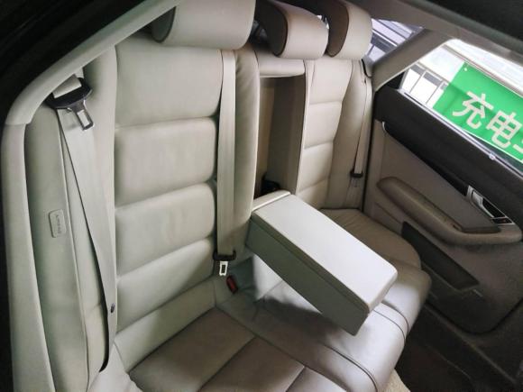 [西安·陕A] 二手奥迪奥迪A6L2010款 3.0 TFSI quattro 豪华型