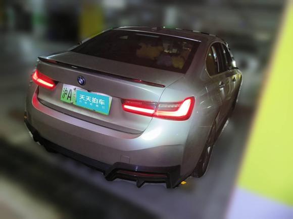[上海·沪A] 二手宝马宝马i32022款 eDrive 35 L
