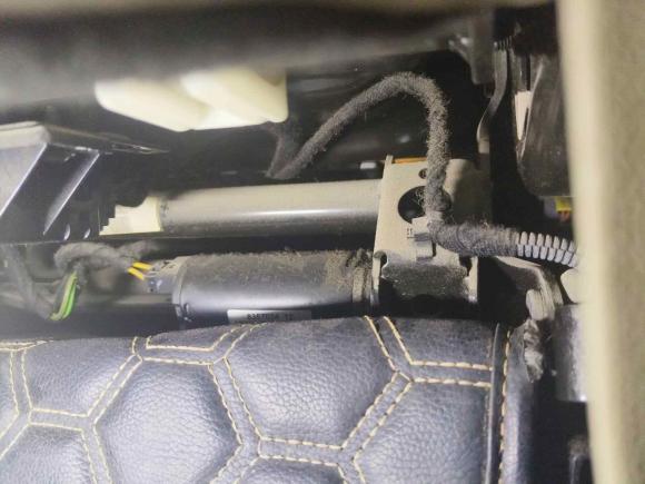 [西安·陕A] 二手别克君威2014款 2.0L 精英时尚型