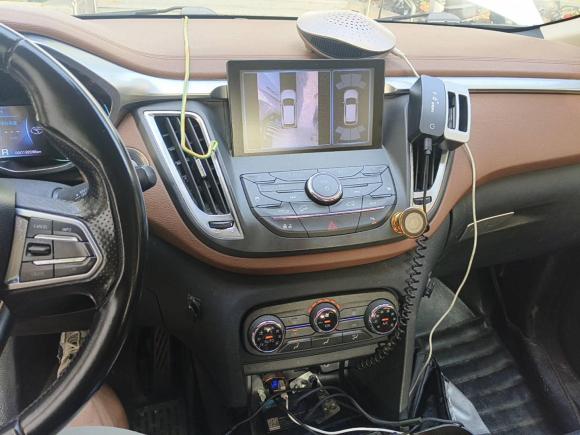 [上海·苏A] 二手东南东南DX72015款 1.5T 自动尊贵型