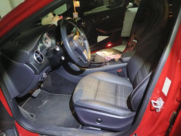 [深圳·粤B] 二手奔驰奔驰A级2015款 A 200 时尚型