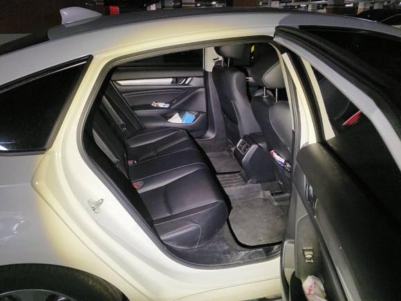 [青岛·鲁B] 二手本田雅阁2018款 260TURBO 精英版 国V