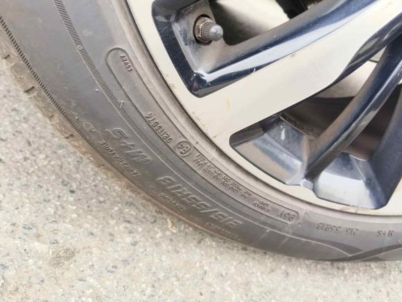 [成都·川A] 二手广汽传祺传祺GS42015款 200T G-DCT豪华版