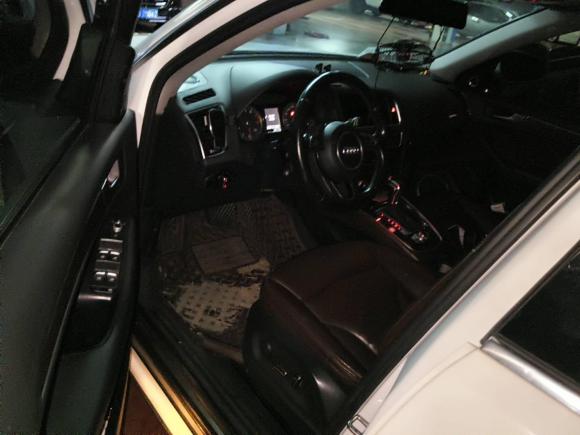 [成都·川A] 二手奥迪奥迪Q52013款 40 TFSI 舒适型