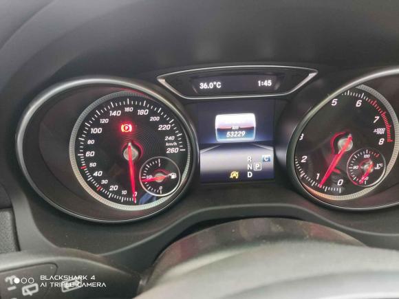 [南昌·赣A] 二手奔驰奔驰GLA2017款 GLA 220 4MATIC 时尚型