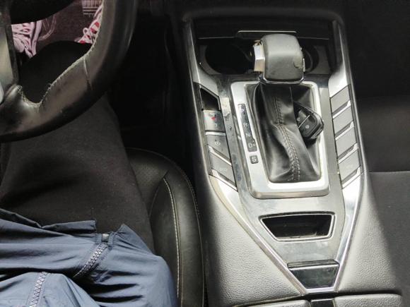 [南通·皖H] 二手众泰众泰T5002018款 1.5T 自动智能互联尊贵型