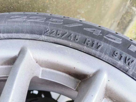 [广州·粤A] 二手奔驰奔驰B级2009款 B 200 动感型