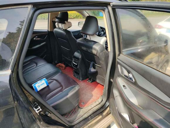 [南通·苏F] 二手宝骏宝骏5602015款 1.8L 手动豪华型