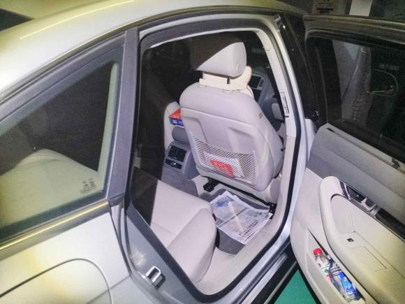 [深圳·粤B] 二手奥迪奥迪A6L2011款 2.0 TFSI 自动标准型