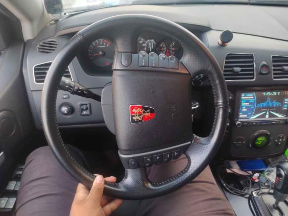 [上海·沪A] 二手荣威荣威W52014款 1.8T 4WD 自动豪域特装版