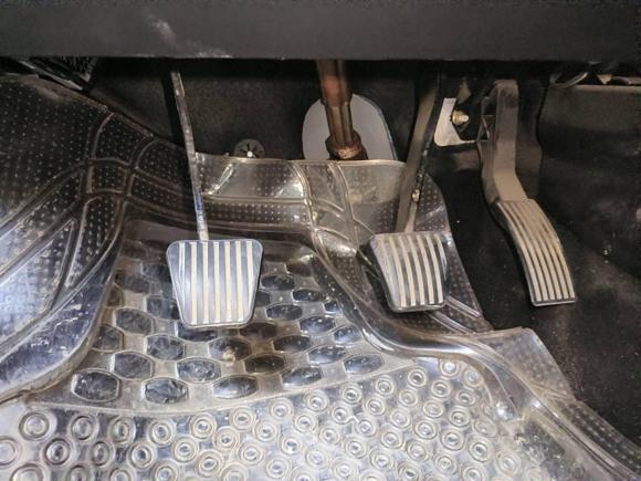 [西安·陕A] 二手长安长安CS352015款 1.6L 手动豪华型 国IV