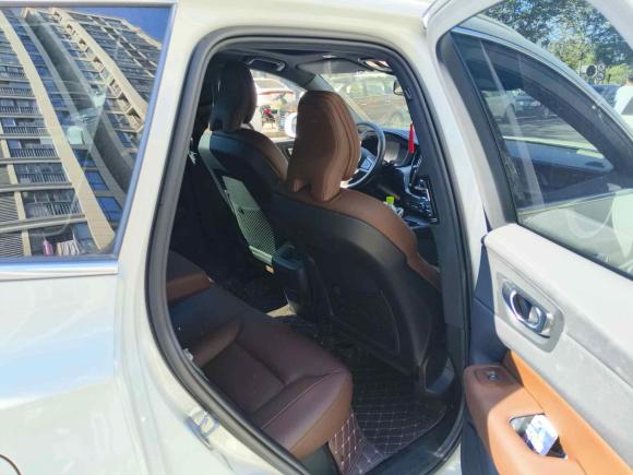 [杭州·浙E] 二手沃尔沃沃尔沃XC602023款 B5 四驱智逸豪华版