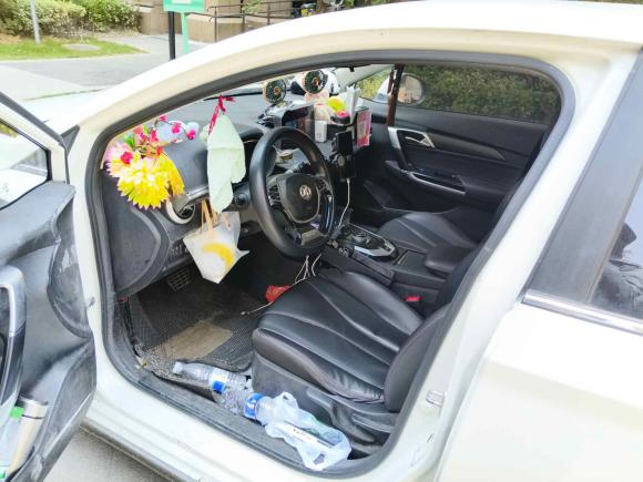 [杭州·浙A] 二手北京汽车北京EU52018款 R500 智风版