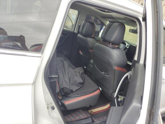 [上海·皖K] 二手东风风行风行T5L2020款 1.5T 自动豪华型 7座 国VI