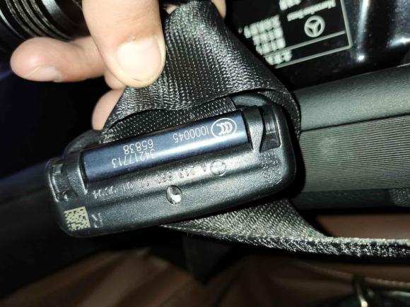 [武汉·鄂A] 二手奔驰奔驰E级2021款 E 300 L 运动时尚型