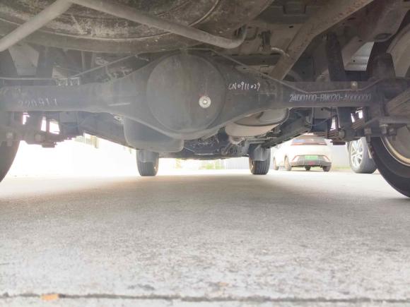 [南通·苏U] 二手金杯金海狮2022款 2.0L 客车魔术狮 9座